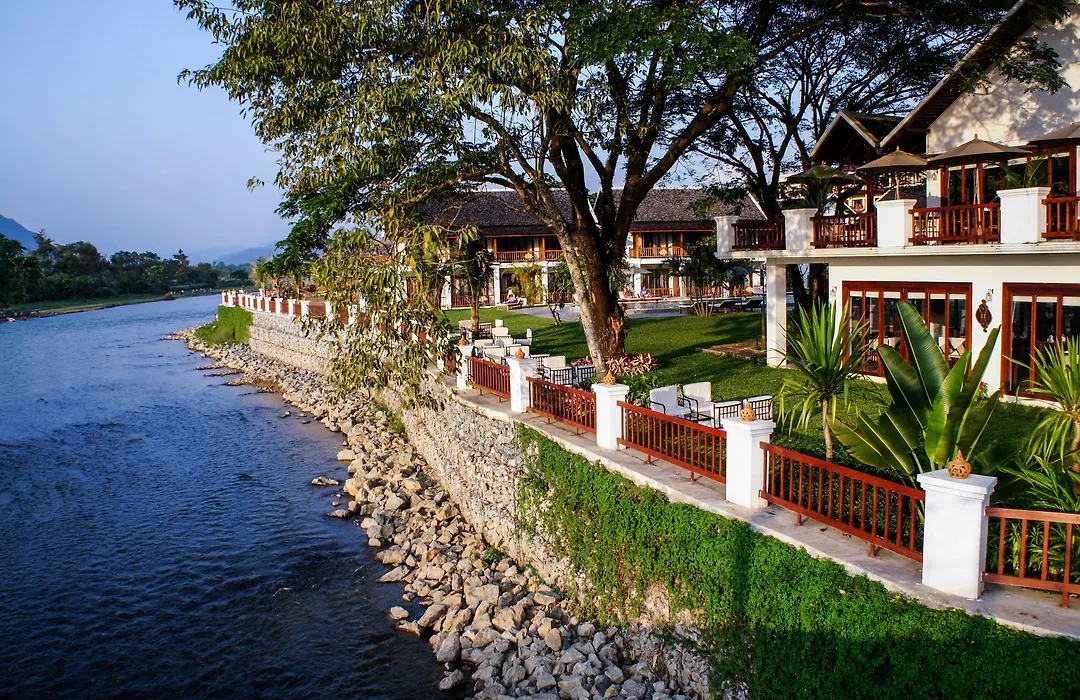 Riverside Boutique Resort, Vang Vieng-1